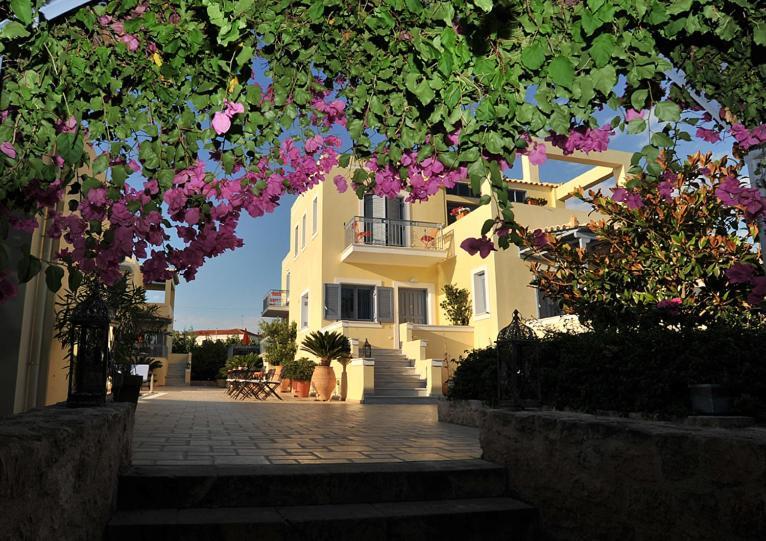 Fistikies Holiday Apartments Aegina Exterior foto